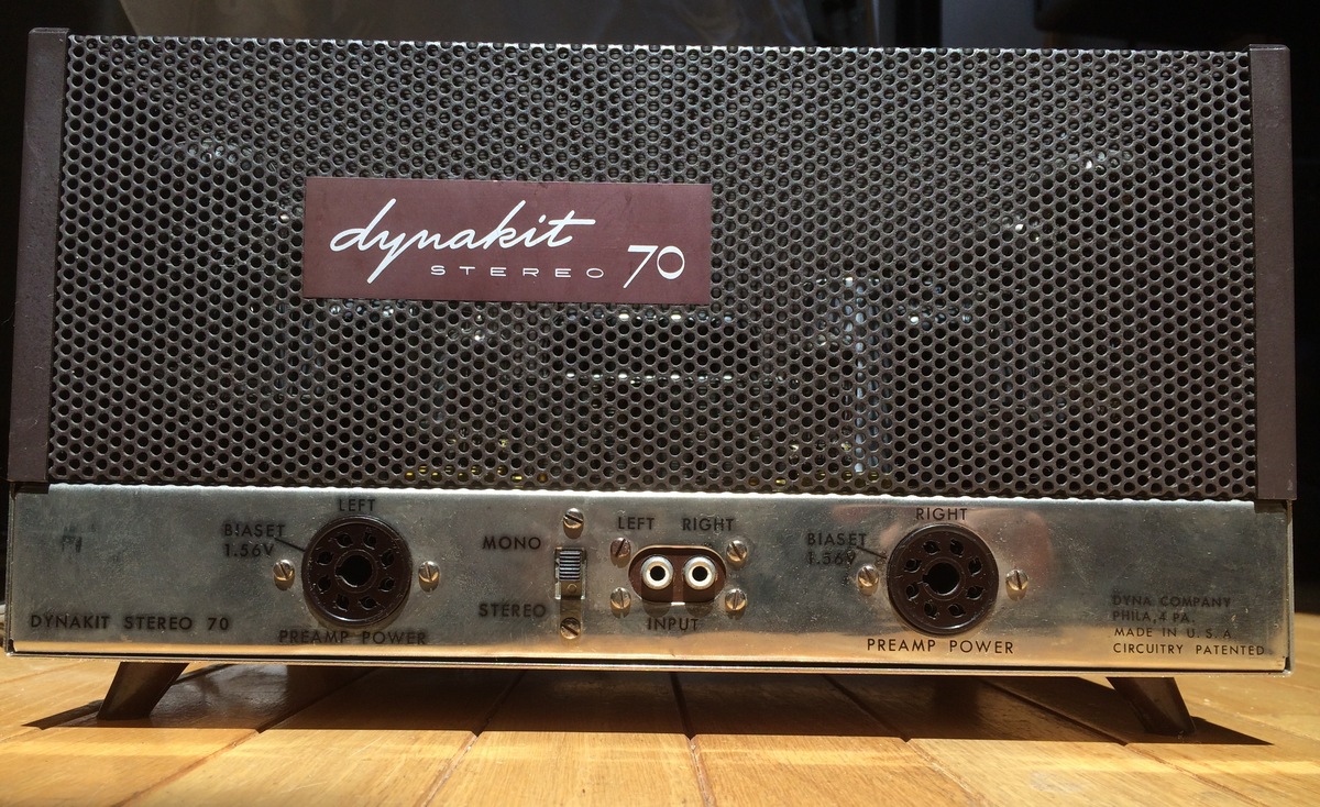 Dynakit Stereo 70 Tube Amplifier. 900